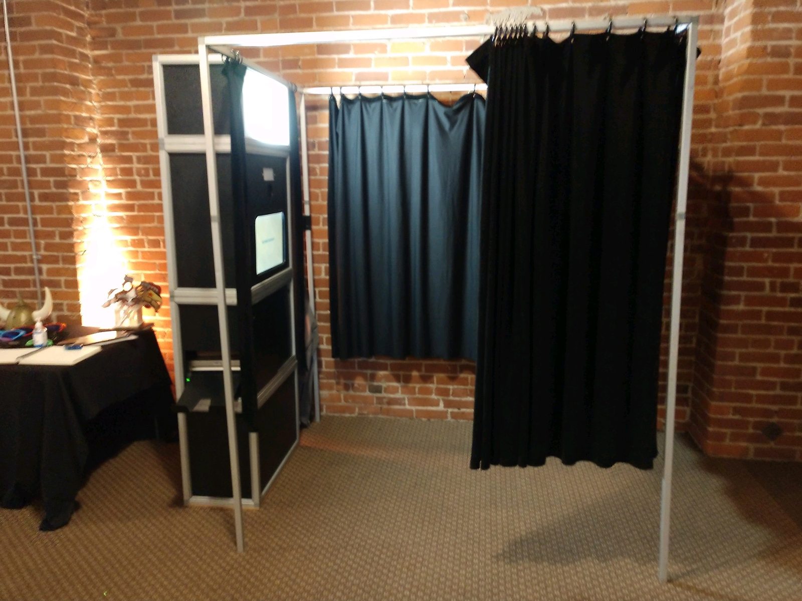 Enclosed photo booth rental at Longworth Hall Cincinnati